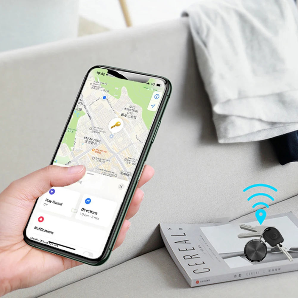 GPS Tracker For Android Pet Locator Item Finder Wallet Car