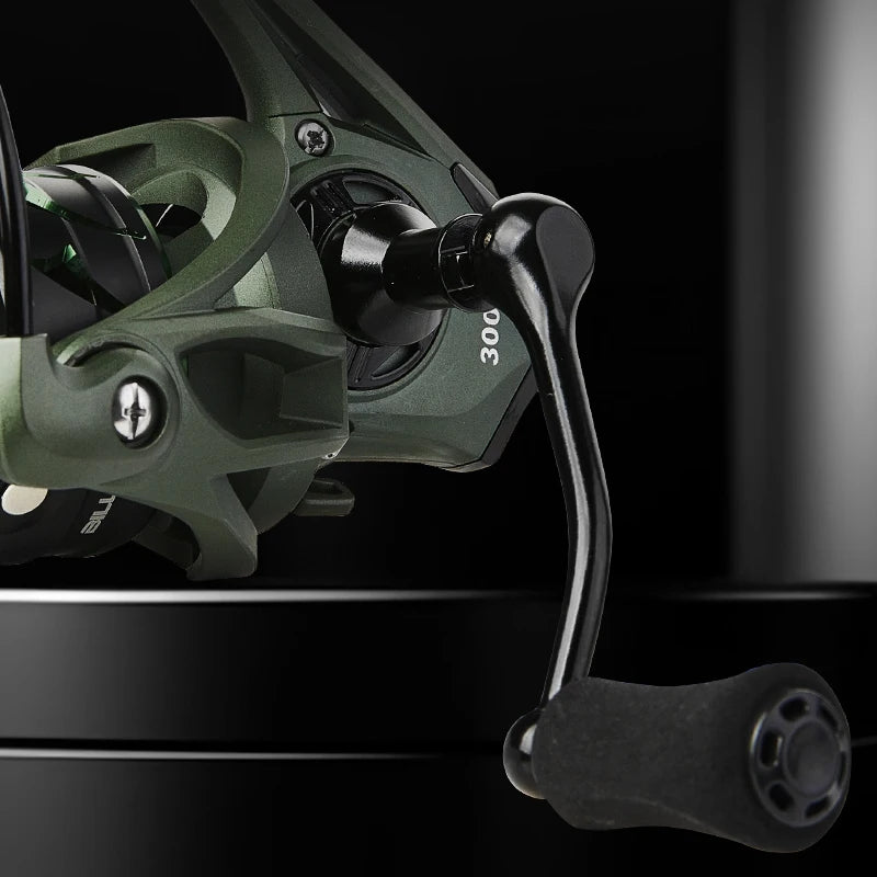 Billings Spinning Reel 5.2 To 1 With 17.6 Lb Max Drag Freshwater And Saltwater